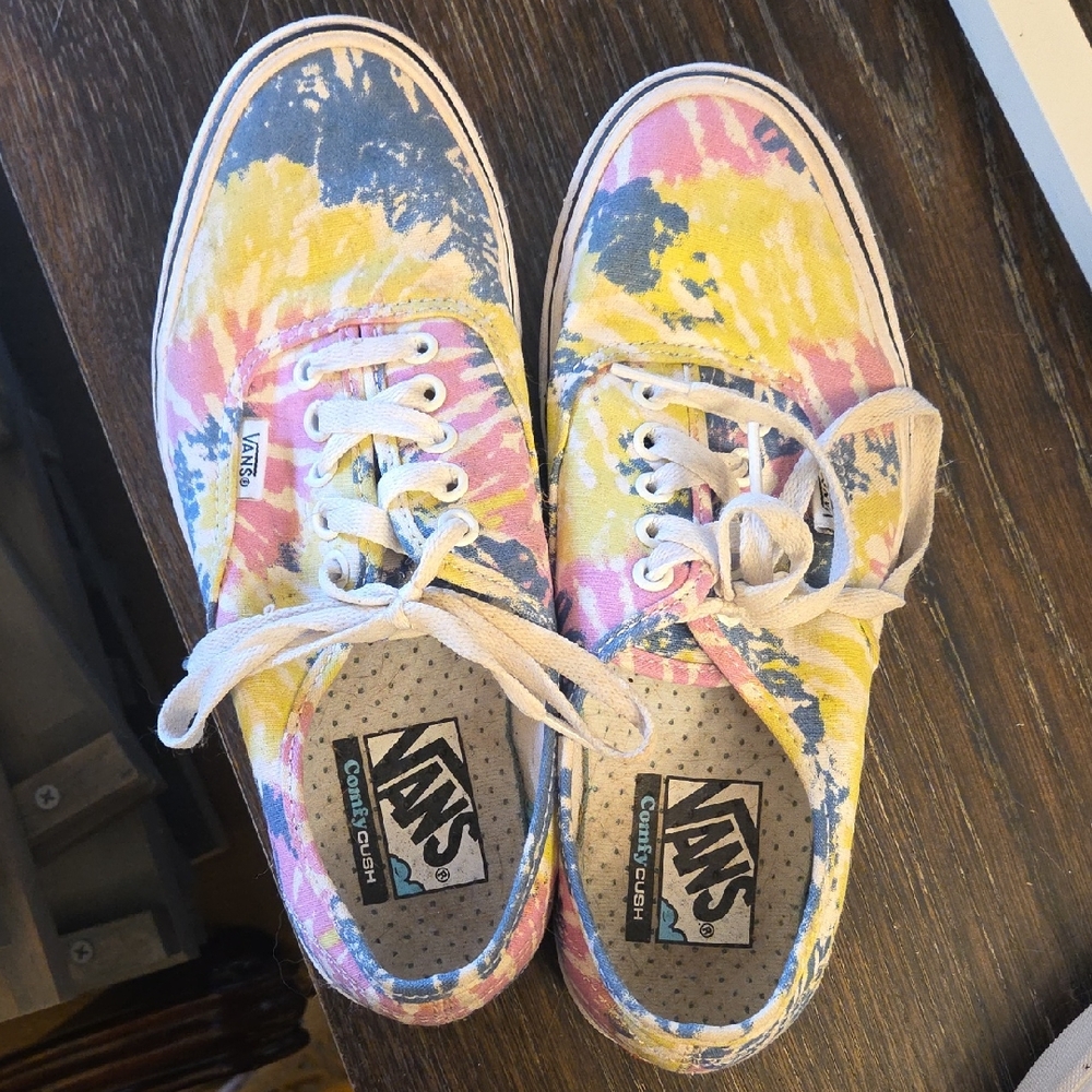 Vans Kids Colorful Tie-Dye Sneakers